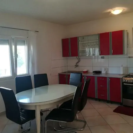 Tara's Place Guest house 3*